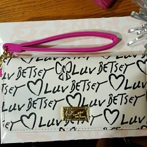 Betsey Johnson wristlet/wallet
